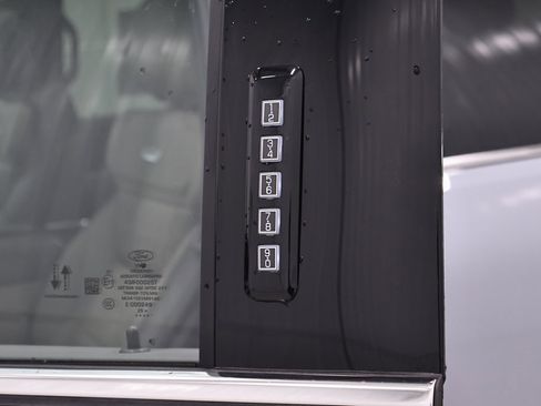 New 2026 Ford F350 Platinum w/ Platinum Plus Package image 32