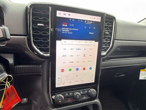 New 2025 Ford Ranger XLT w/ Equipment Group 301A High image 25