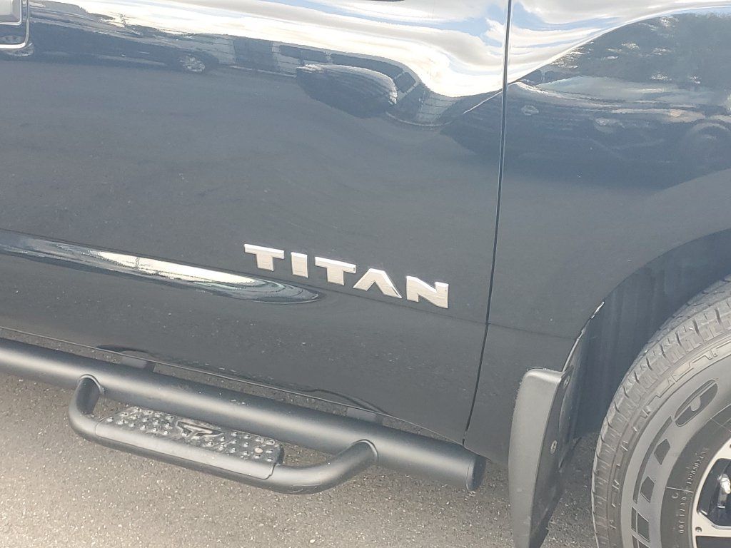 Used 2023 Nissan Titan SV w/ Accessory Utility Package RWD image 12