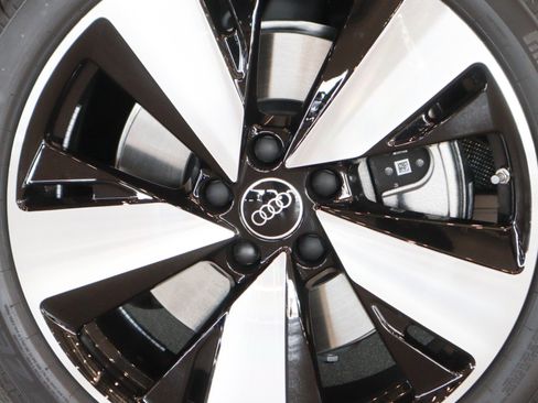 New 2025 Audi A5 2.0T Premium Plus image 7