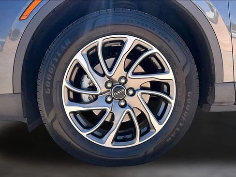 Used 2020 Lincoln Corsair FWD w/ Equipment Group 101A image 8