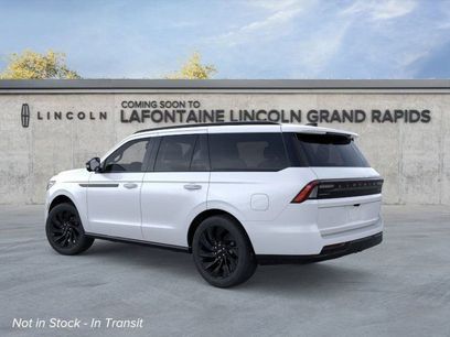 New 2026 Lincoln Navigator Reserve w/ Jet Appearance Package
