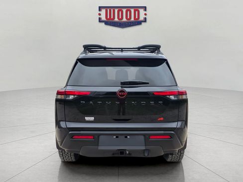 New 2026 Nissan Pathfinder Rock Creek image 3