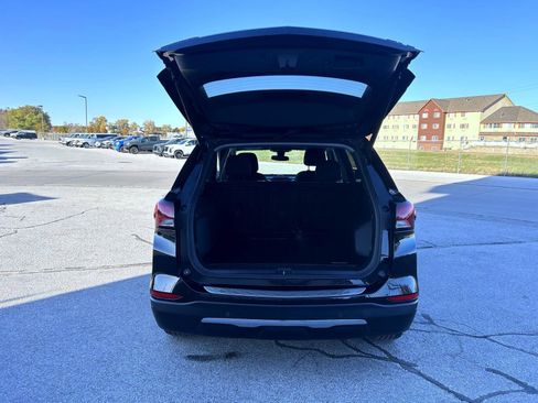 Used 2024 Chevrolet Equinox LT w/ LPO, Floor Liner Package image 21