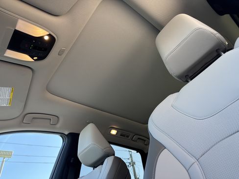 Certified 2026 INFINITI QX60 Luxe w/ Cargo Package FWD image 18