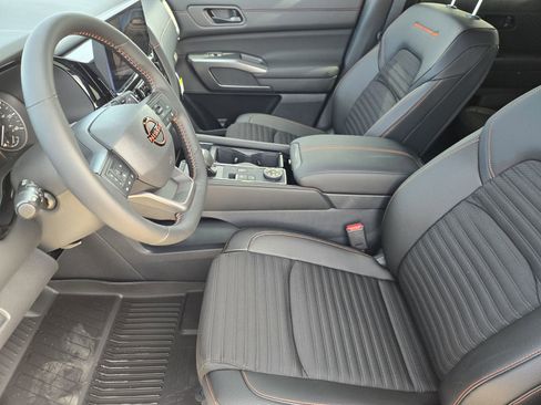 New 2026 Nissan Pathfinder Rock Creek image 12