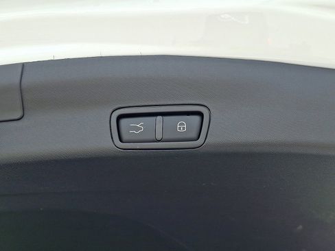 Used 2022 Alfa Romeo Stelvio Veloce image 29