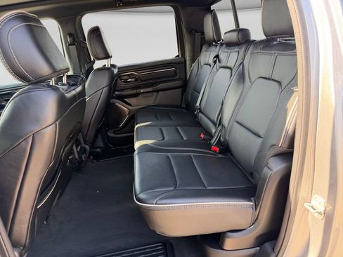 Used 2024 RAM 1500 Limited AWD/4WD image 12