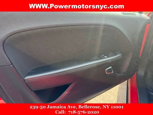 Used 2019 Dodge Challenger GT RWD image 21
