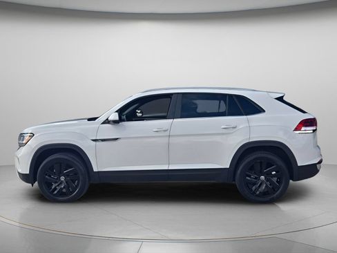 Used 2022 Volkswagen Atlas Cross Sport SE AWD/4WD image 3