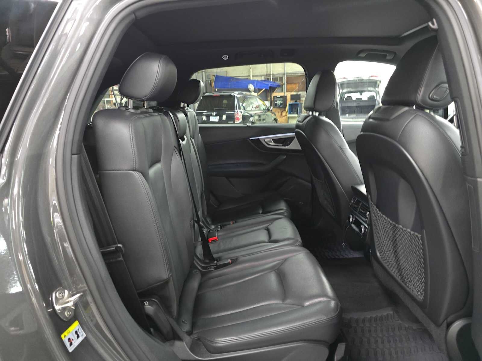 Used 2019 Audi Q7 2.0T Premium Plus w/ Premium Plus Package AWD/4WD image 12