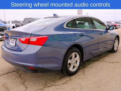 Used 2024 Chevrolet Malibu LT image 8