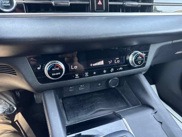 Used 2022 Mitsubishi Outlander SEL Black Edition FWD image 19
