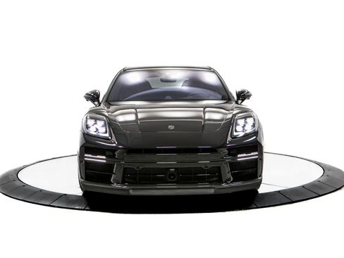 Certified 2025 Porsche Panamera Turbo AWD/4WD image 10