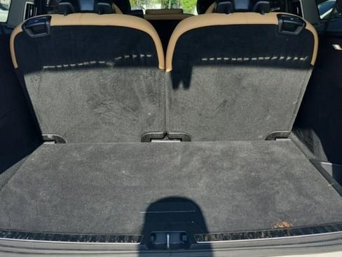 Used 2024 Volvo XC90 B6 Ultimate w/ Protection Package Premier image 10