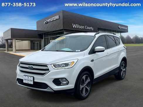 Used 2018 Ford Escape SEL FWD image 1