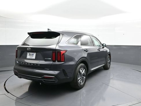 Certified 2021 Kia Sorento EX FWD image 6