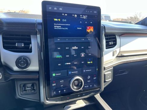 Used 2023 Ford Expedition Timberline image 34