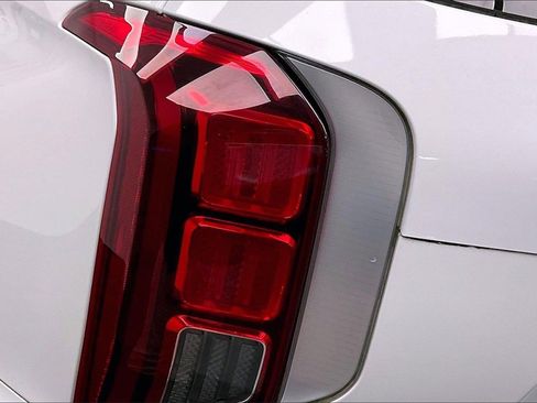 Used 2022 Hyundai Palisade Calligraphy image 26