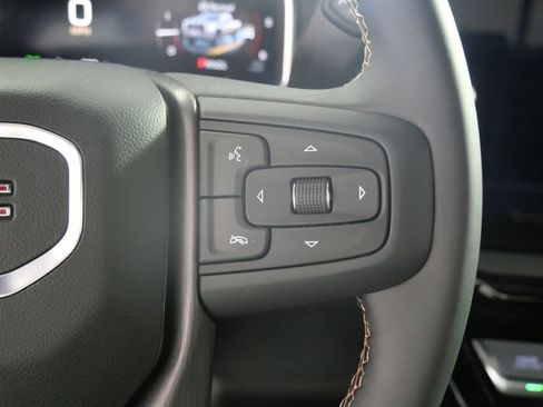 New 2026 GMC Sierra 2500 AT4 w/ AT4 Premium Plus Package AWD/4WD image 20