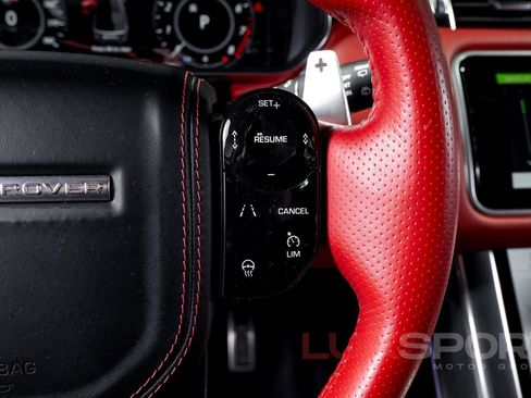 Used 2022 Land Rover Range Rover Sport SVR Carbon Edition image 30