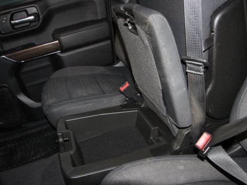 Used 2019 Chevrolet Silverado 1500 LT w/ All-Star Edition AWD/4WD image 19