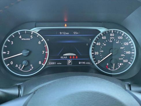 Used 2023 Nissan Sentra SR w/ Midnight Edition Package FWD image 11