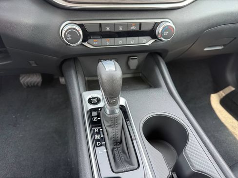 New 2026 Nissan Altima 2.5 SV FWD image 13