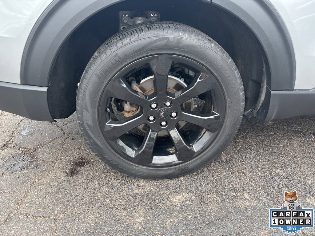 Used 2023 Ford Explorer ST-Line AWD/4WD image 11