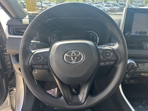 Certified 2025 Toyota RAV4 XLE image 17