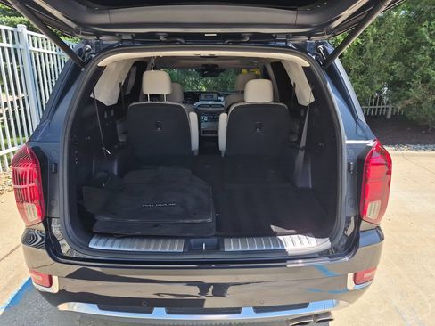 Used 2021 Hyundai Palisade Calligraphy w/ Cargo Package AWD/4WD image 29