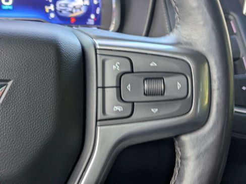 Used 2022 Chevrolet Tahoe Z71 w/ Luxury Package AWD/4WD image 28