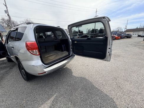 Used 2007 Toyota RAV4 4WD image 42