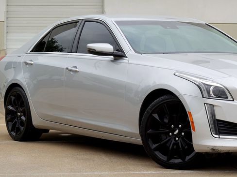 Used 2015 Cadillac CTS Luxury RWD image 17