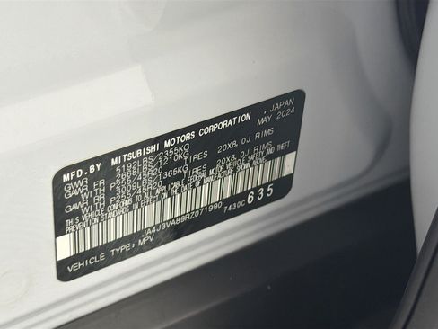 Used 2024 Mitsubishi Outlander SE FWD image 12