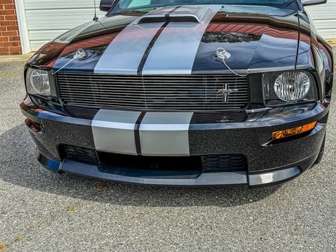 Used 2007 Ford Mustang GT image 15