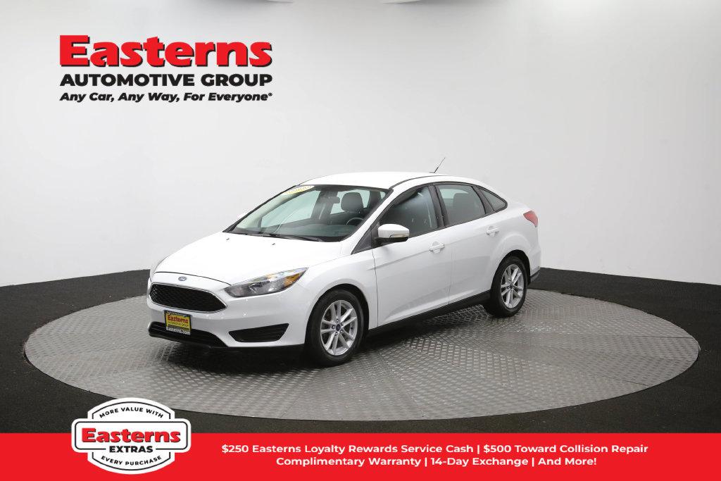 Used 2018 Ford Focus SE w/ Cold Weather Package FWD image 55