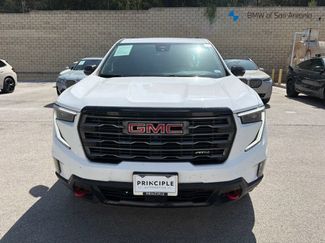 Used 2025 GMC Acadia AT4 w/ Luxury Package AWD/4WD video 1