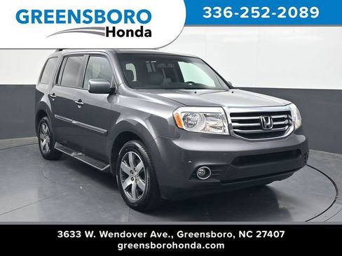 Used 2013 Honda Pilot Touring image 1