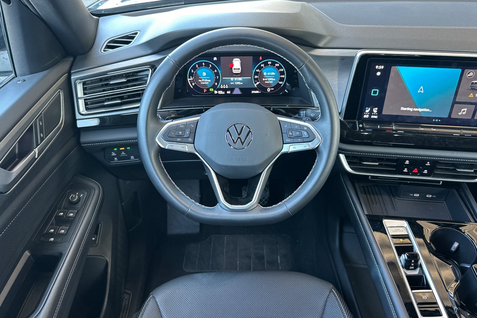 Used 2025 Volkswagen Atlas Cross Sport SE AWD/4WD image 17