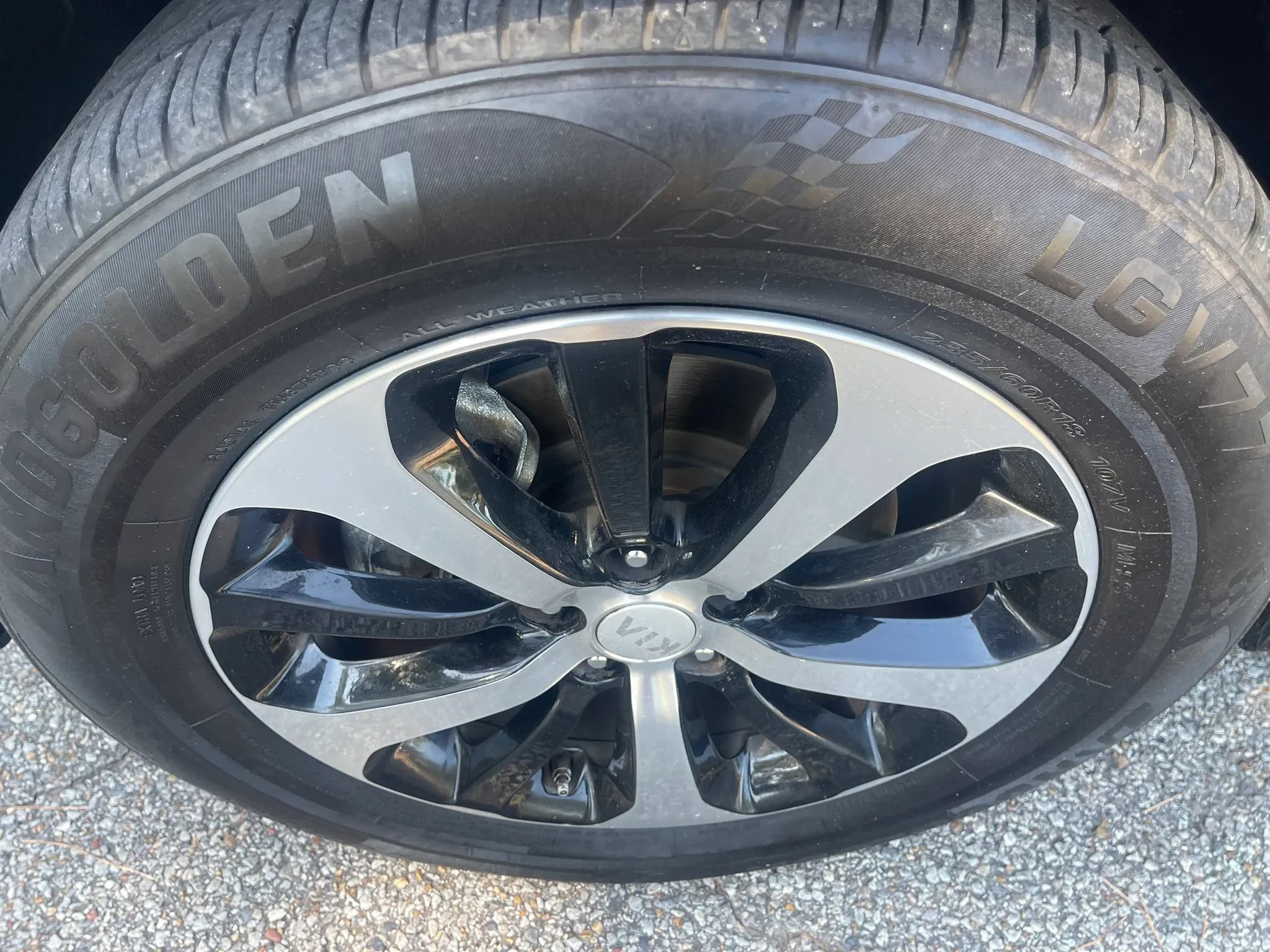 Used 2017 Kia Sorento EX FWD image 9