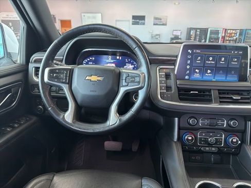 Used 2022 Chevrolet Tahoe LT w/ Luxury Package AWD/4WD image 25