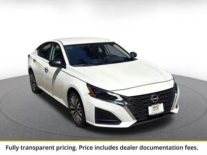 Used 2025 Nissan Altima 2.5 SV