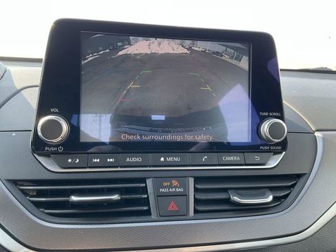 Certified 2024 Nissan Altima 2.5 SR image 16