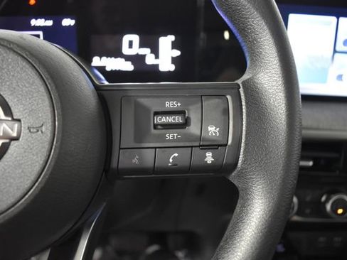 Certified 2025 Nissan Kicks SV w/ SV Premium Package AWD/4WD image 15