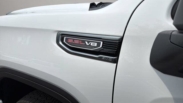Used 2026 GMC Sierra 1500 AT4 w/ AT4 Premium Package AWD/4WD image 41