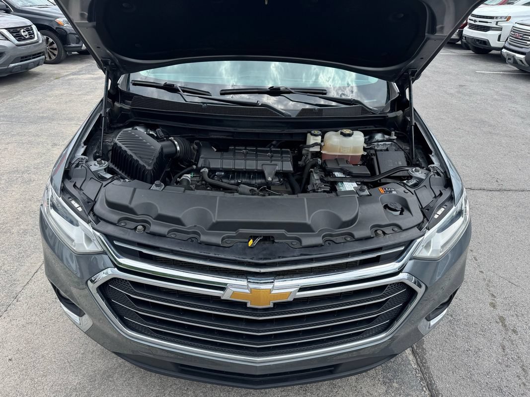 Used 2021 Chevrolet Traverse LT FWD image 14