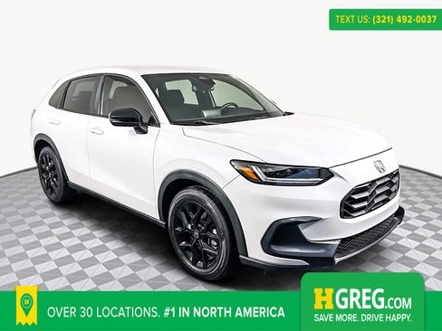 Used 2023 Honda HR-V Sport image 1