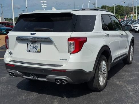 Used 2023 Ford Explorer King Ranch w/ Technology Package AWD/4WD image 3