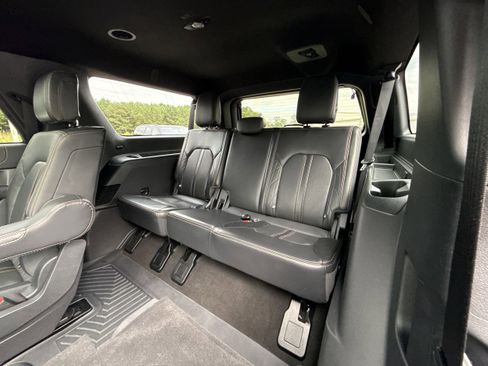 Used 2023 Ford Expedition Max Platinum image 29
